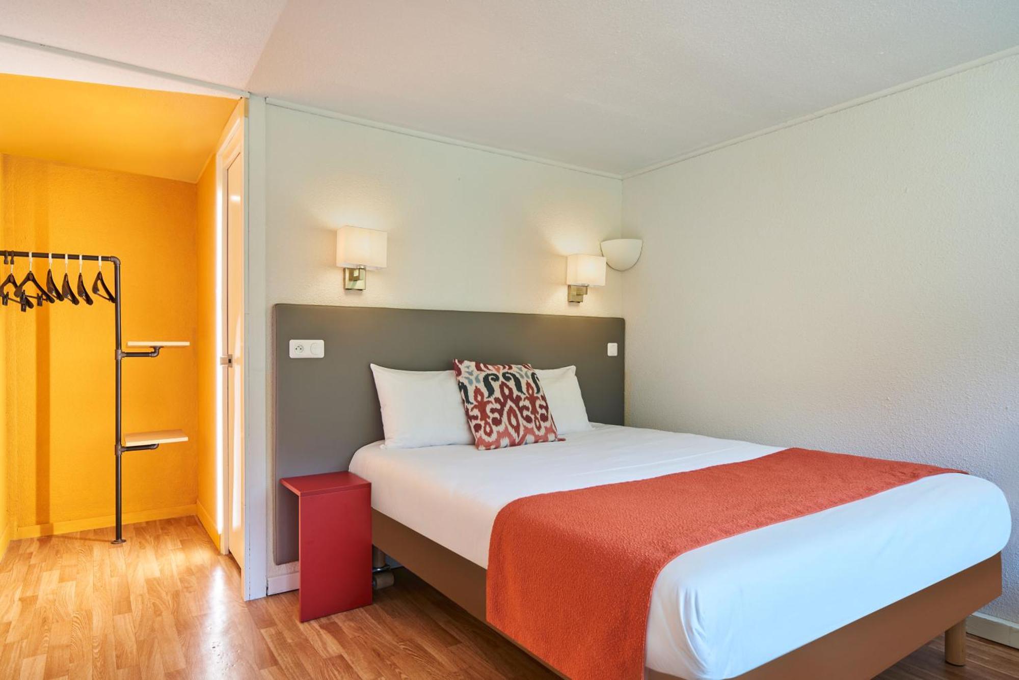 The Originals City, Hotel A Pic, Cherbourg Екстериор снимка